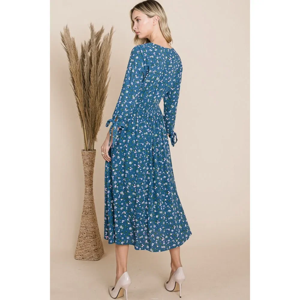 Reborn J Floral V-Neck Midi Dress - Picture 2 of 3